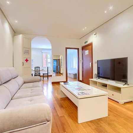 Ayuntamiento Cerca Del Casco Viejo & Parking Lejlighed Bilbao Eksteriør billede